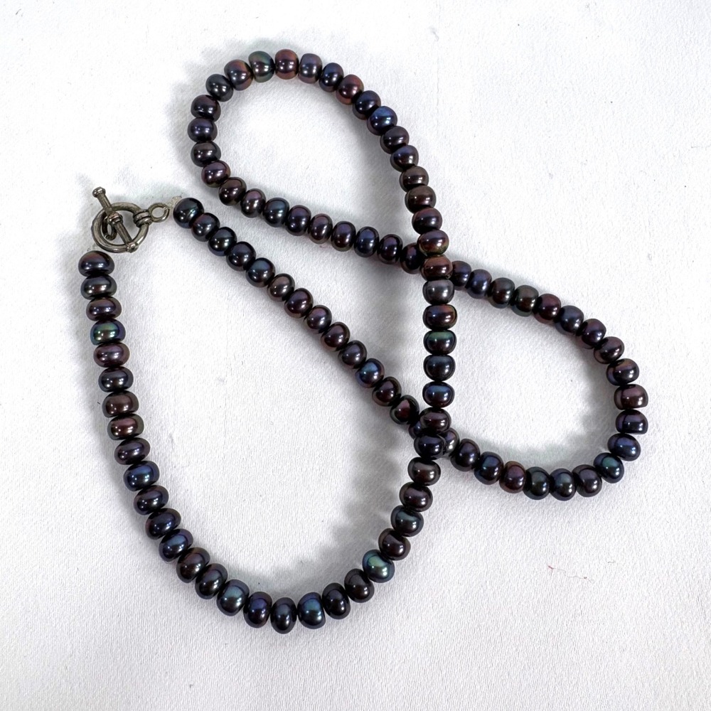 Freshwater Pearl Necklace Black Iridescent Peacock Toggle Clasp